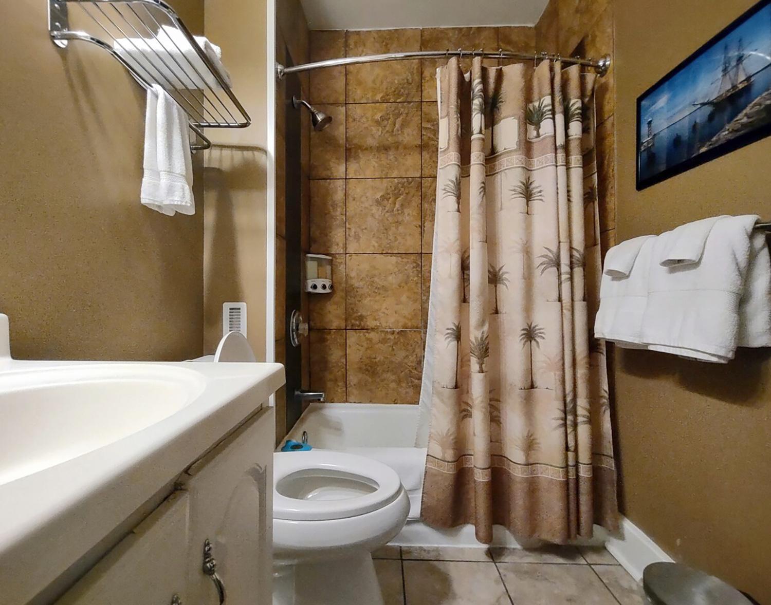 Spacious Frontier Park Apartment Érié Extérieur photo