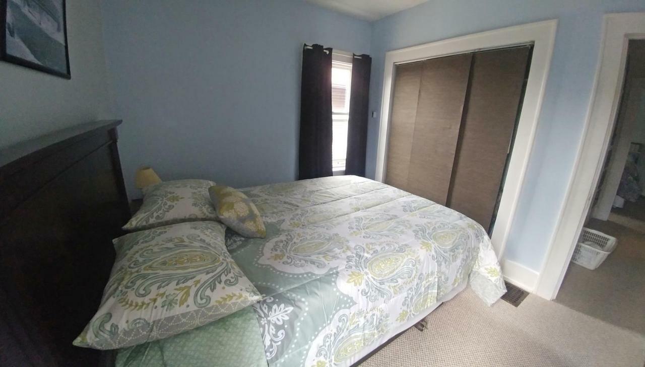 Spacious Frontier Park Apartment Érié Extérieur photo